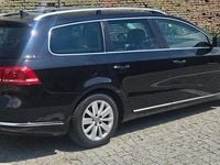 Second-hand VW Passat Comfortline 140 CP (102 kW) 2012 Culoarenegru Break
