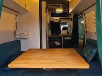 Second-hand VW Crafter 110 CP (80 kW) 2015 Alb Van