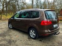 Second-hand VW Sharan 170 CP (125 kW) 2011 Culoaremaro Monovolum