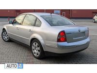 second-hand VW Passat 2.0i