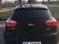 Second-hand Kia Rio 75 CP (55 kW) 2013 Negru Hatchback
