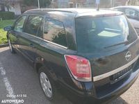 Second-hand Opel Astra Elegance 120 CP (88 kW) 2007 Culoarenegru Break