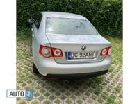 Second-hand VW Jetta 102 CP (75 kW) 2009 Gri Berlinǎ