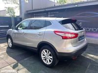 second-hand Nissan Qashqai 1.6 DCI Start/Stop X-TRONIC N-Connecta