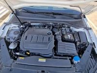 Second-hand VW Passat Business 150 CP (110 kW) 2021 Culoarealb Berlinǎ