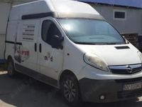 Second-hand Opel Vivaro 114 CP (83 kW) 2008 Alb Monovolum