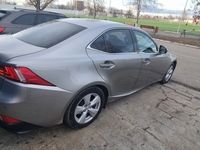 second-hand Lexus IS300h 