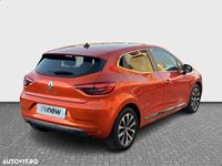 Second-hand Renault Clio V Techno 90 CP (66 kW) 2022 Culoareportocaliu Hatchback