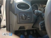 Second-hand Ford Focus 100 CP (73 kW) 2008 Gri Hatchback