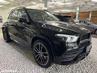 Second-hand Mercedes GLE300 AMG line 272 CP (200 kW) 2022 Culoarenegru SUV