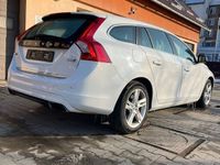 second-hand Volvo V60 D6 Twin Engine Geartronic Momentum