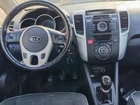 Second-hand Kia Venga 90 CP (66 kW) 2011 Hatchback