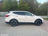 Second-hand Hyundai Santa Fe Premium 200 CP (147 kW) 2016 Culoarealb SUV