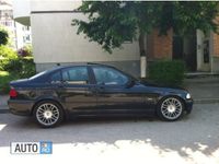 Second-hand BMW 320 Sport Line 136 CP (100 kW) 2001 Negru Berlinǎ