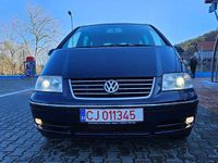 Second-hand VW Sharan Exclusive 115 CP (84 kW) 2008 Culoarealbastru Monovolum