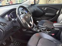 Second-hand Hyundai ix35 GLS 184 CP (135 kW) 2011 Culoarenegru SUV