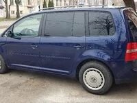 Second-hand VW Touran 105 CP (77 kW) 2005 Albastru Monovolum