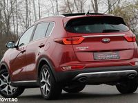 Second-hand Kia Sportage 136 CP (100 kW) 2016 Culoarerosu SUV