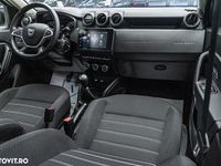 Second-hand Dacia Duster Comfort 115 CP (84 kW) 2022 Culoarealb SUV