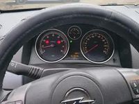 Second-hand Opel Astra 77 CP (56 kW) 2007 Negru Coupe