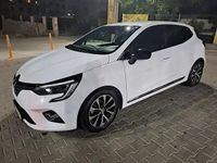 Second-hand Renault Clio V Techno 90 CP (66 kW) 2022 Alb Hatchback