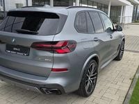 Nouă BMW X5 Comfort Edition 489 CP (359 kW) 2025 Culoaregri SUV