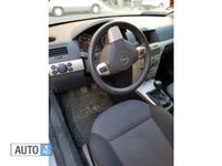 Second-hand Opel Astra 110 CP (80 kW) 2008 Hatchback