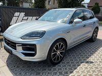 Second-hand Porsche Cayenne S E-Hybrid Sport 519 CP (381 kW) 2024 SUV