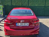 Second-hand Hyundai Elantra Comfort 128 CP (94 kW) 2018 Culoarerosu Berlinǎ