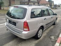 second-hand Ford Focus 1.8 benzina GHIA