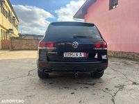Second-hand VW Touareg Exclusive 224 CP (164 kW) 2006 Culoarenegru SUV