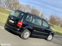 second-hand VW Touran 1.6 Basis