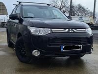 Second-hand Mitsubishi Outlander Instyle 150 CP (110 kW) 2013 Culoarenegru SUV