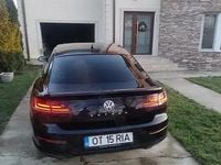 Second-hand VW Arteon 190 CP (139 kW) 2018 Culoarenegru Hatchback