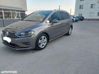 Second-hand VW Golf VII Trendline 110 CP (80 kW) 2015 Culoaregalbeuriu Hatchback