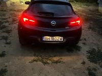 Second-hand Opel Astra GTC 170 CP (125 kW) 2012 Negru Coupe