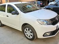 Second-hand Dacia Sandero 75 CP (55 kW) 2017 Alb Hatchback
