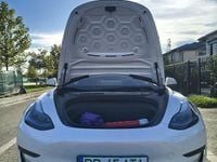 Second-hand Tesla Model 3 208 kW (283 CP) 2023 Culoarealb Berlinǎ