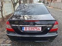 Second-hand Mercedes E320 Avantgarde 224 CP (164 kW) 2007 Culoarenegru Berlinǎ