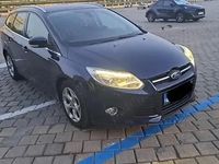 Second-hand Ford Focus Titanium 115 CP (84 kW) 2012 Albastru Break