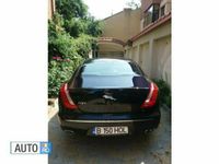 Second-hand Jaguar XJ 275 CP (202 kW) 2013 Albastru marin Berlinǎ