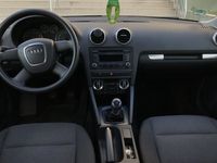 Second-hand Audi A3 Sport 102 CP (75 kW) 2011 Alb Hatchback