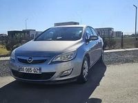 Second-hand Opel Astra 110 CP (80 kW) 2011 Gri Hatchback