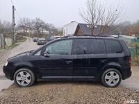 Second-hand VW Touran 2006 Monovolum