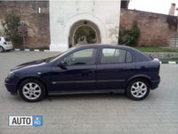 Second-hand Opel Astra 80 CP (58 kW) 2004 Albastru Hatchback
