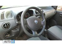 Second-hand Fiat Punto 75 CP (55 kW) 2006 Albastru Hatchback