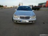 Second-hand Mercedes C220 Elegance 143 CP (105 kW) 2001 Berlinǎ