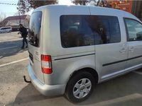 Second-hand VW Caddy 109 CP (80 kW) 2009 Argintiu Monovolum