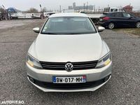 Second-hand VW Jetta Comfortline 105 CP (77 kW) 2012 Culoaregri Berlinǎ