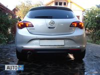 second-hand Opel Astra 2014 hatchback 2.0 cdti, diesel 165 cp, automat